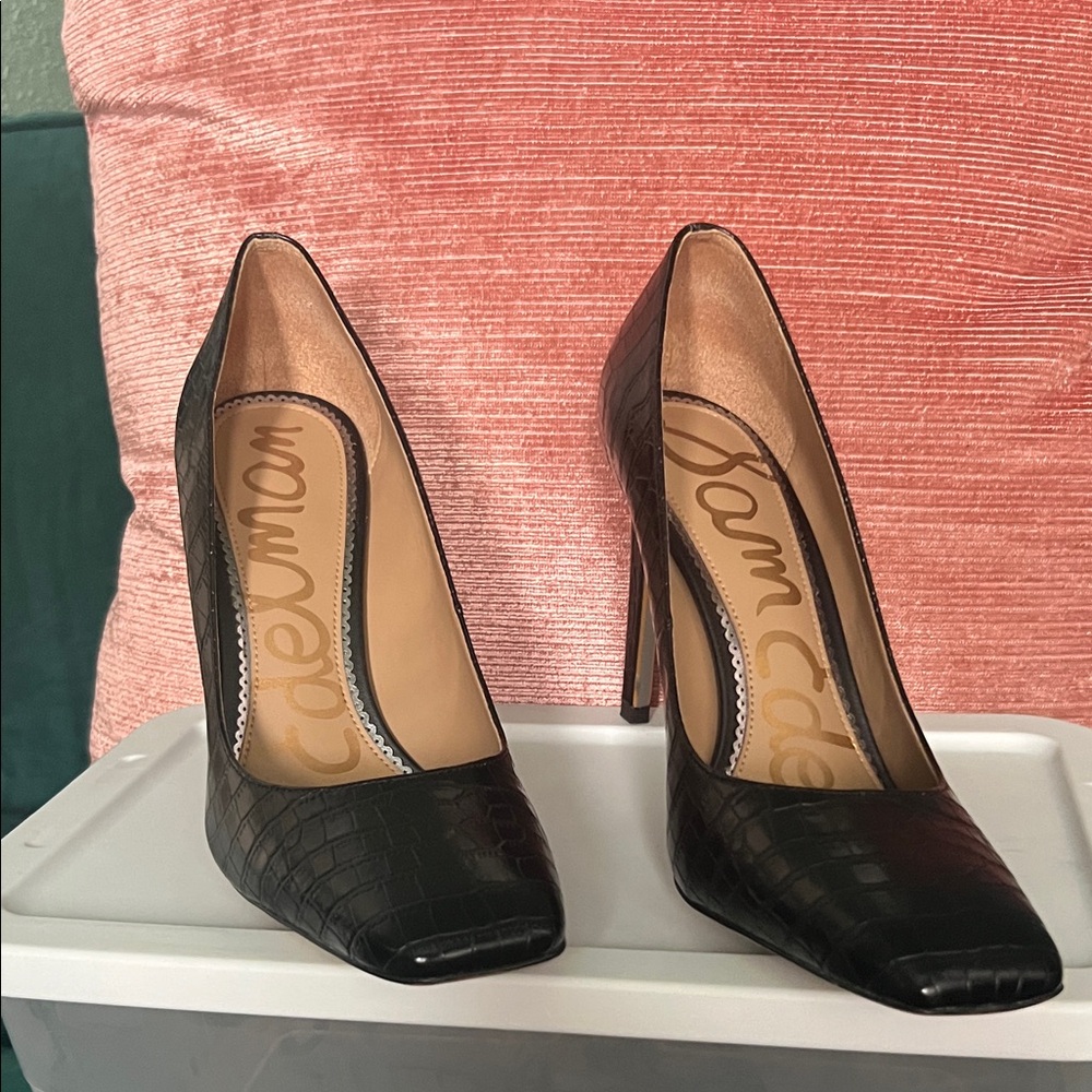 Sam Edelman Black Croc-Embossed Pumps